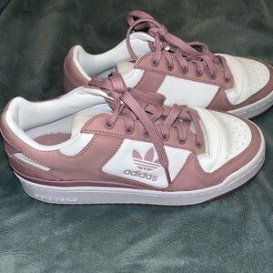Adidas Forum Bold